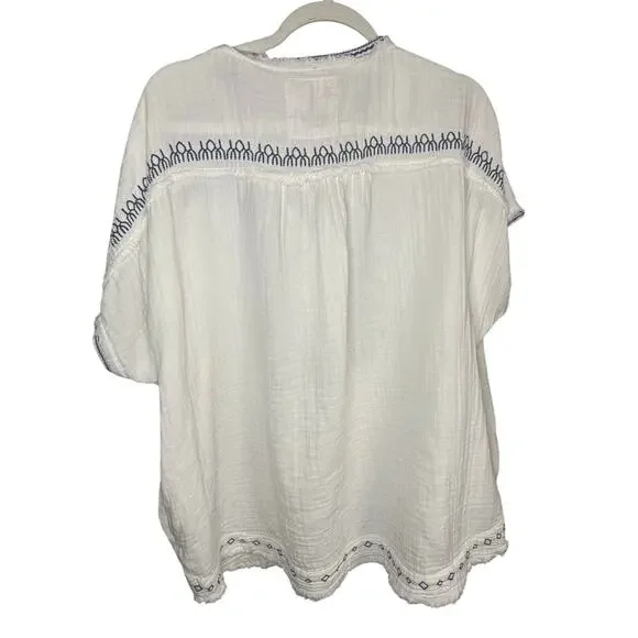 Johnny Was White and Blue Embroidered Blouse - Picture 2 of 6